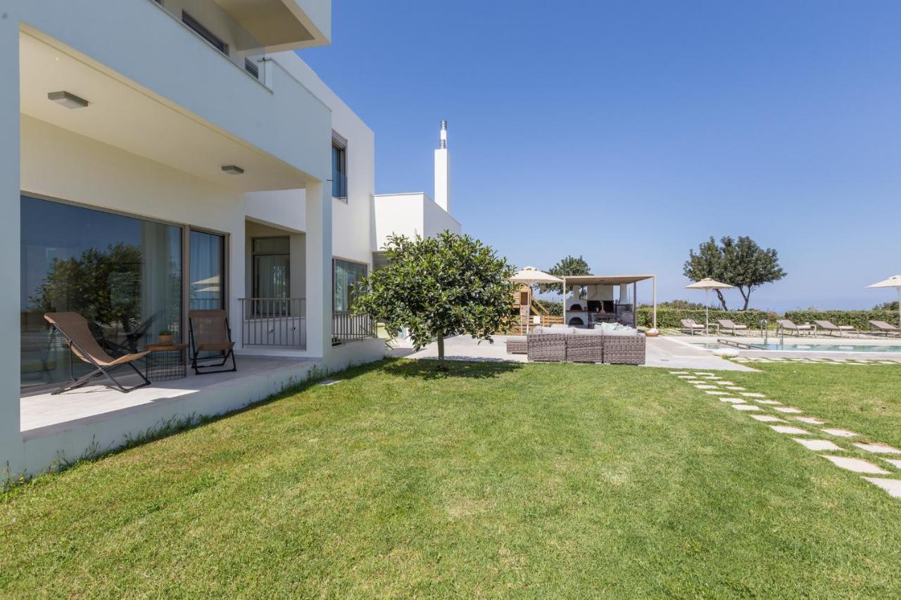 Lux Villa Mia With Heated Pool, 2Km To Beach & Childrens Area! Mikro Metochi Luaran gambar