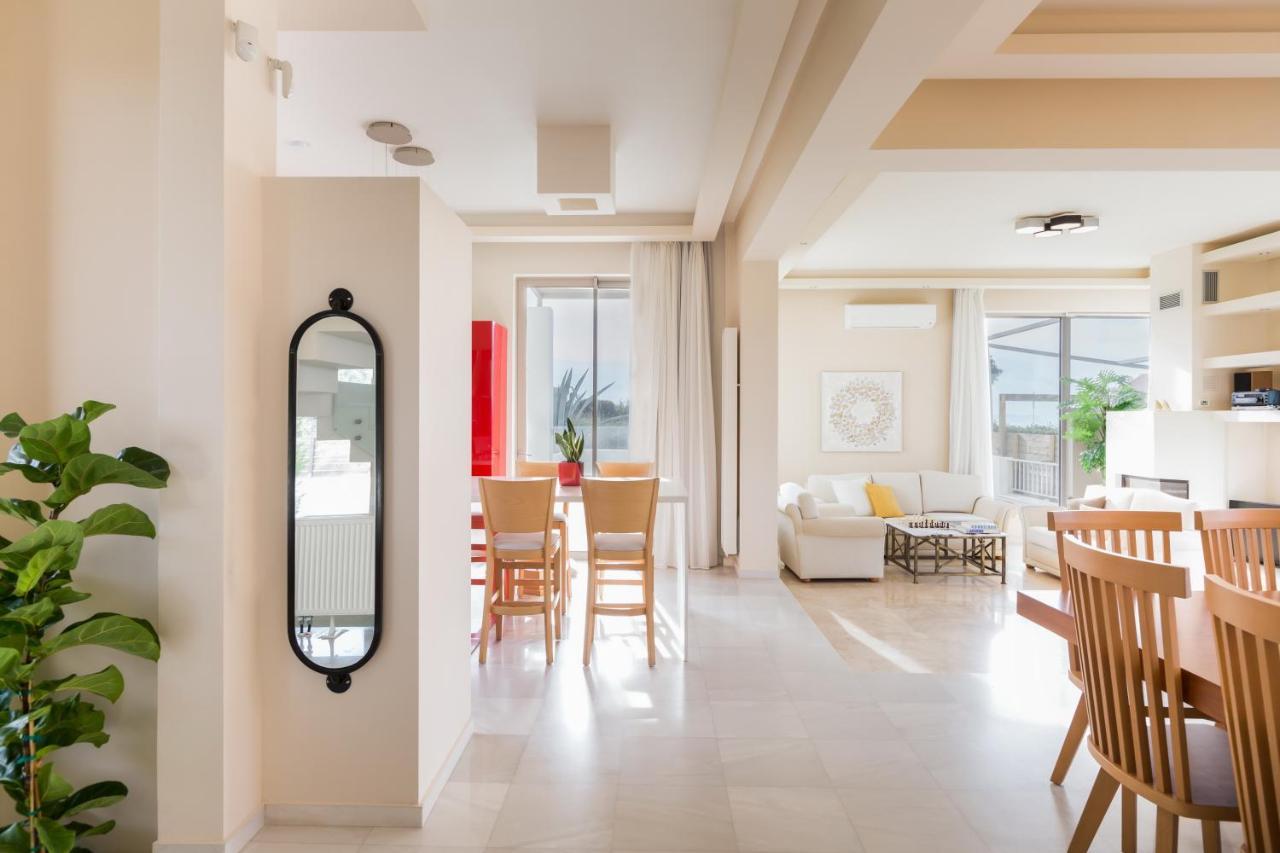 Lux Villa Mia With Heated Pool, 2Km To Beach & Childrens Area! Mikro Metochi Luaran gambar